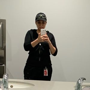 Meet your Posher, Rosa